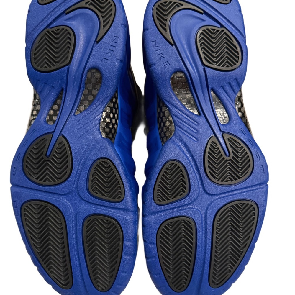 Nike Men's Black and Blue Foamposite Athletic Shoes (Hyper Cobalt) - Picture 6 of 6